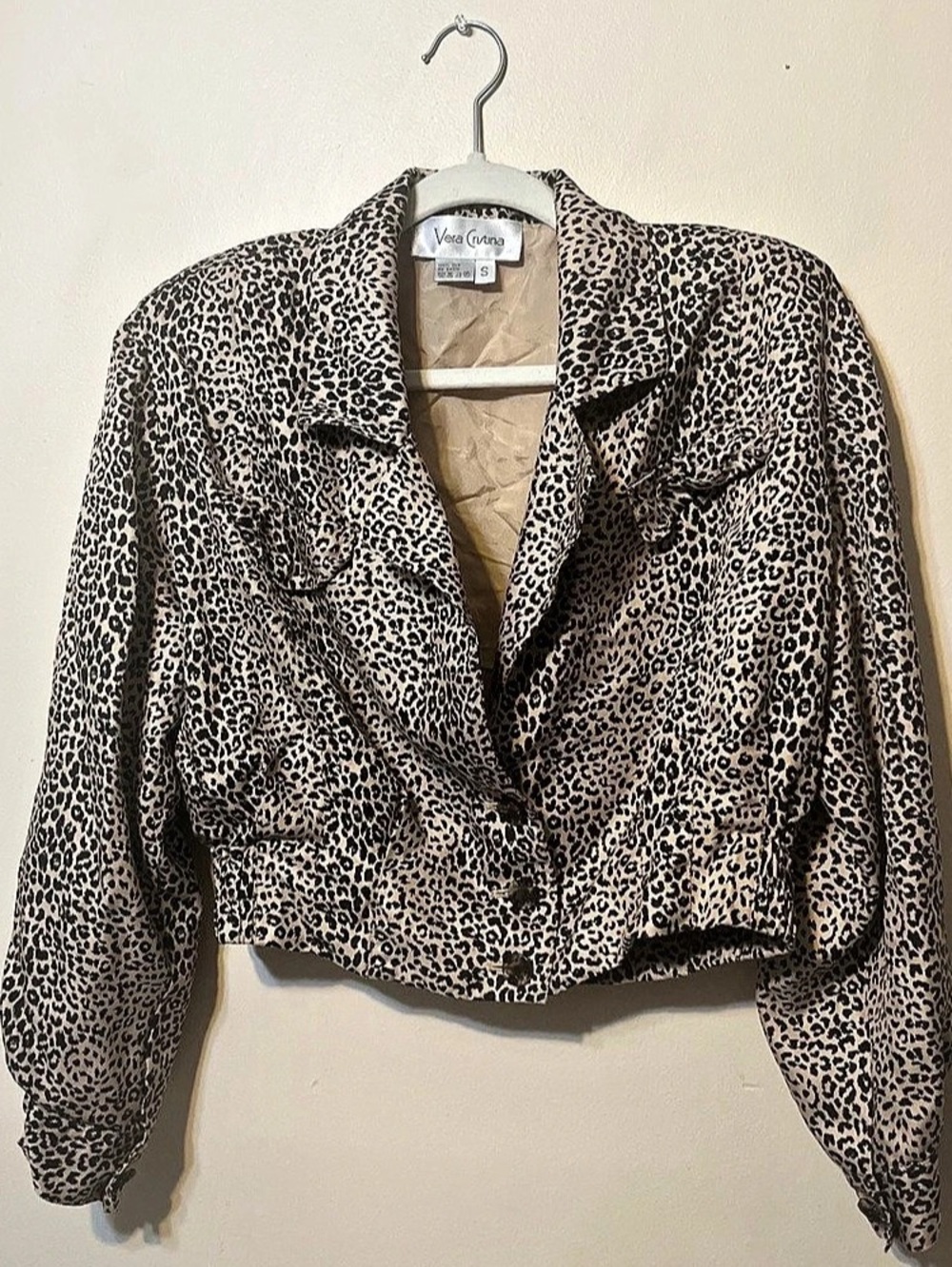 (10) Vera Crutina Leopard Print Cropped Blazer Size Small Like New